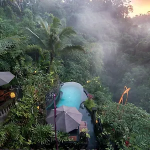 Willa Bidadari Private & Retreat, Ubud